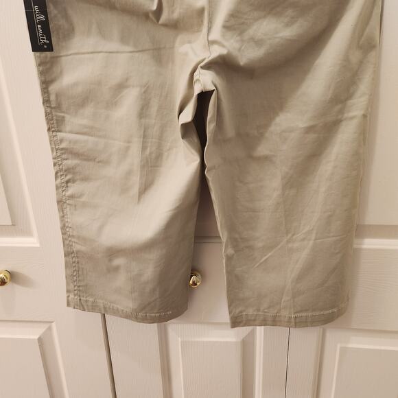 Will Smith Women's size 12  Khaki Capri Pants Front and Back  Pockets - Picture 9 of 9